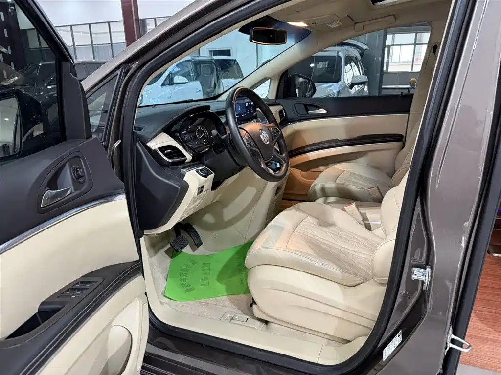 Buick GL8 2023 Land Business Class 652T Luxury фото 8