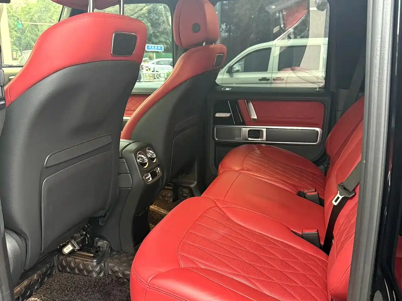 Mercedes-Benz G-Class 2022 G 500 фото 6