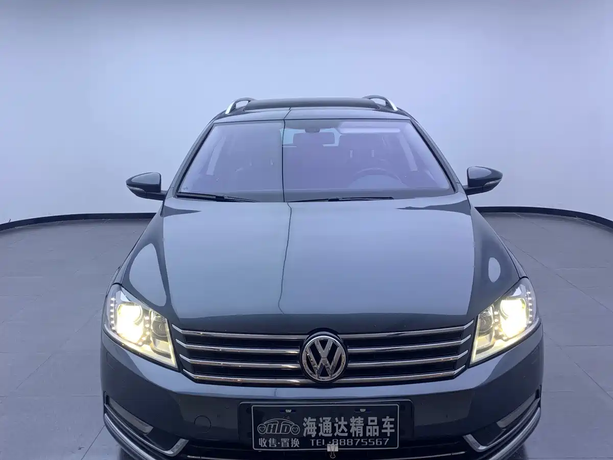 Фото 2 - Volkswagen Magotan (Import)