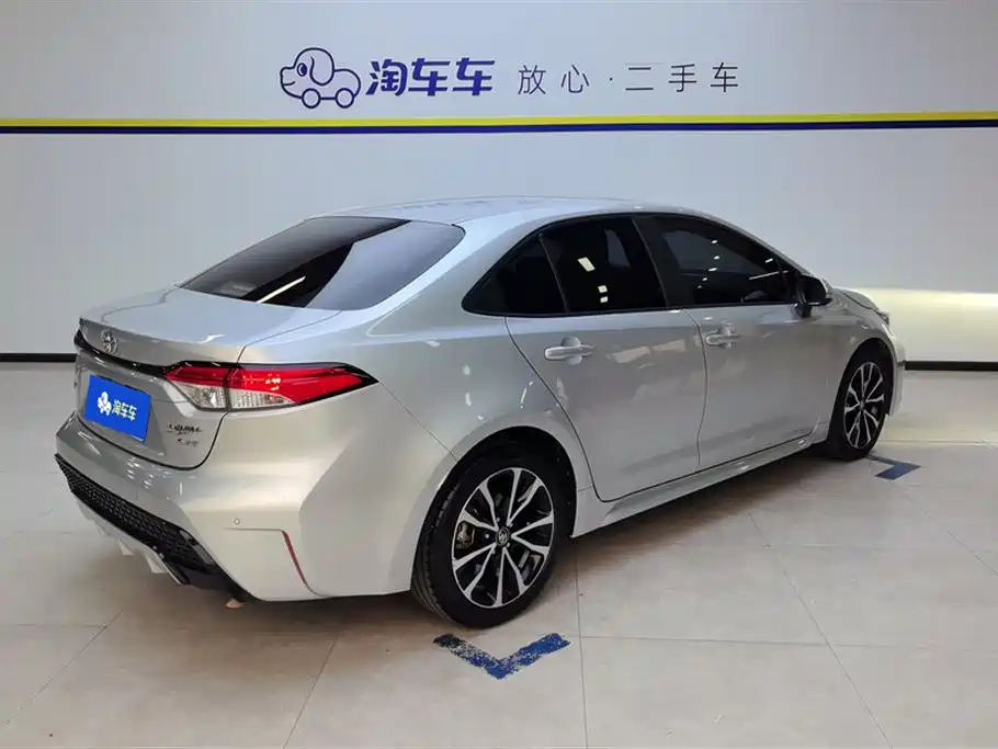 Toyota Levin 2021 185T CVT Sport Edition фото 3