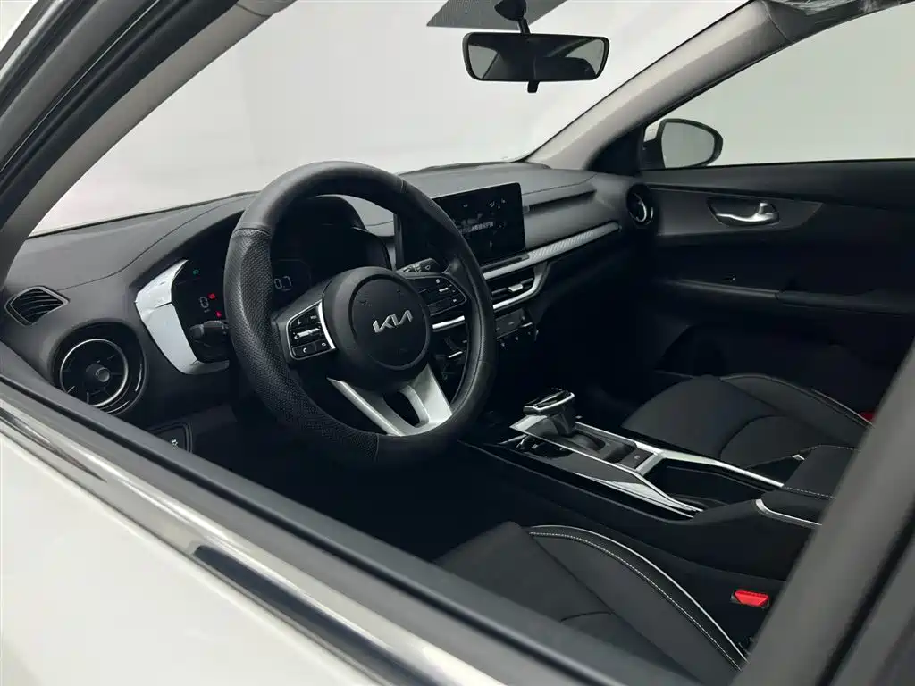 Kia K3 2026 2024 1.5L CVT Comfort Premium Edition
