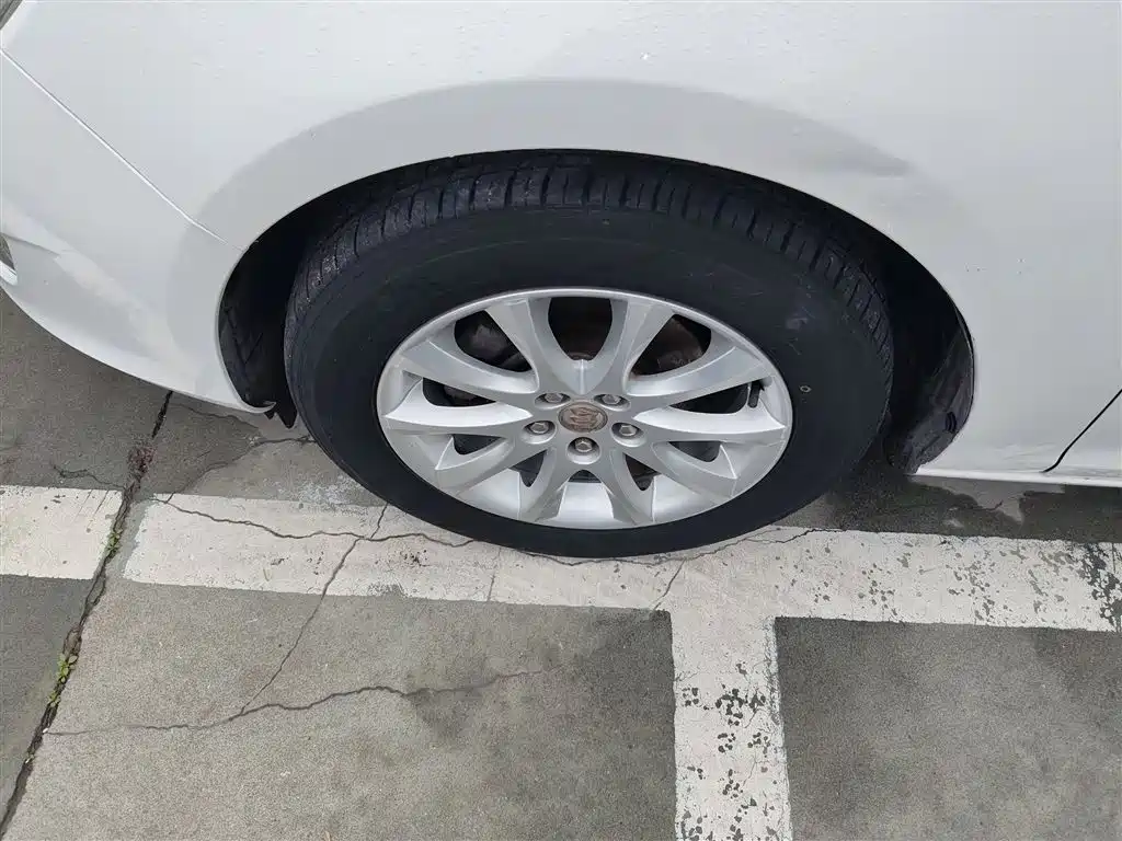 Buick Excelle 2014 XT 1.6L Automatic Fashion фото 25