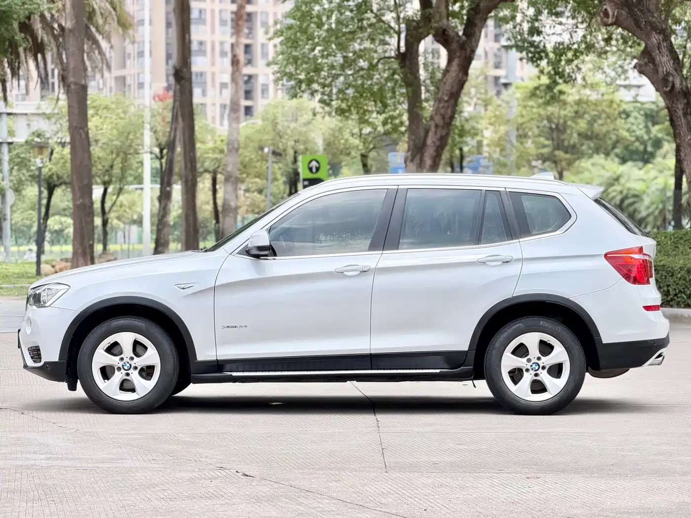 BMW X3 (Import) 2014 xDrive20i Leading фото 4