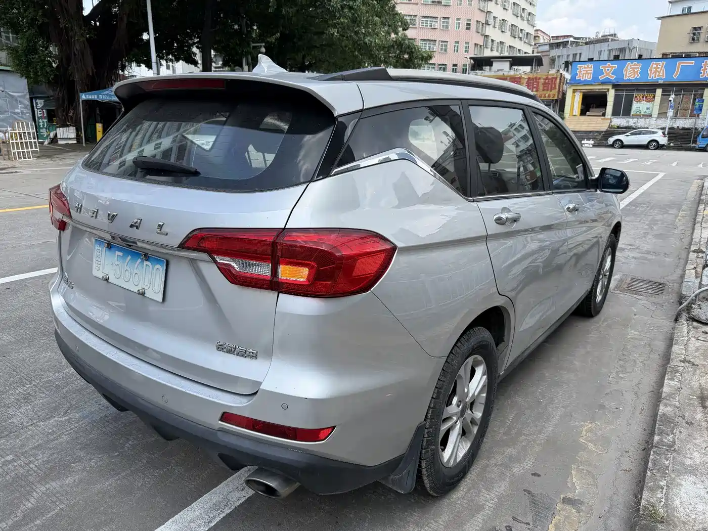 Haval M6 2017 2017 1.5T Automatic 2WD Elite