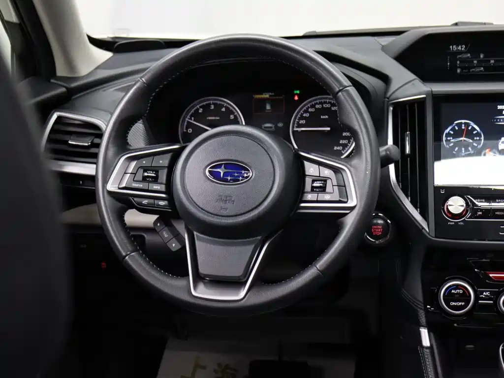 Subaru Forester 2023 2022 2.0i AWD Luxury Edition with EyeSight