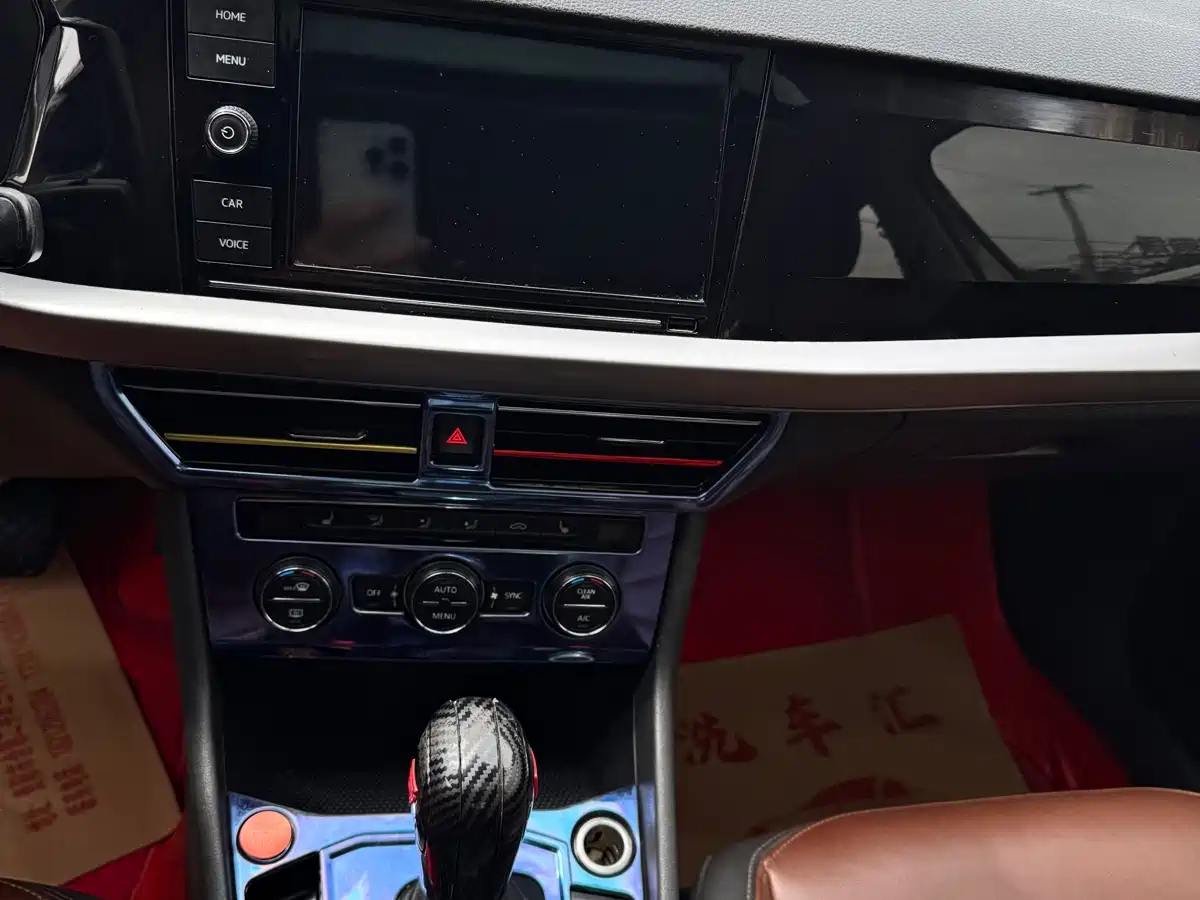 Volkswagen Lavida 2019 280TSI DSG Luxury Edition China VI фото 8