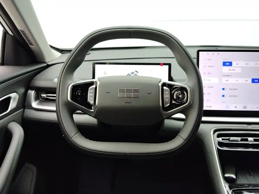 Geely Galaxy Galaxy A7 2025 2025 EM-i 70km Luxury Edition
