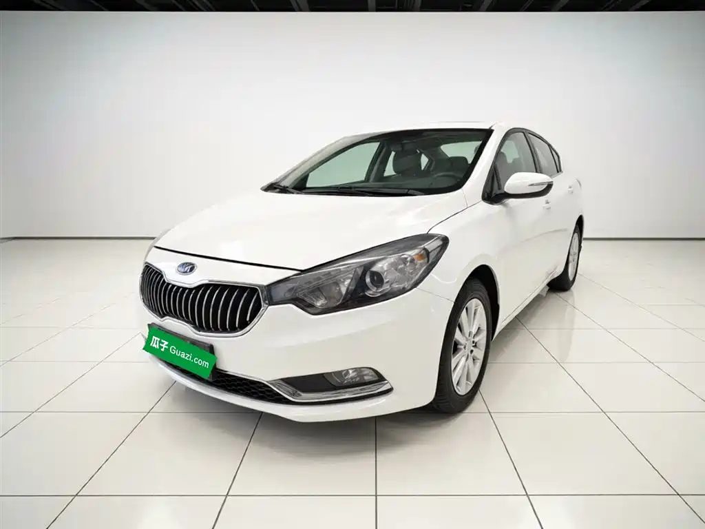 Kia K3 2015 1.6L Automatic GLS фото 2