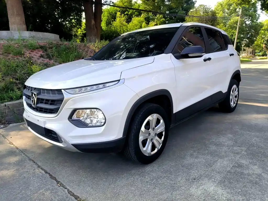 Baojun 510 2021 2021 1.5L Manual Dynamic Edition