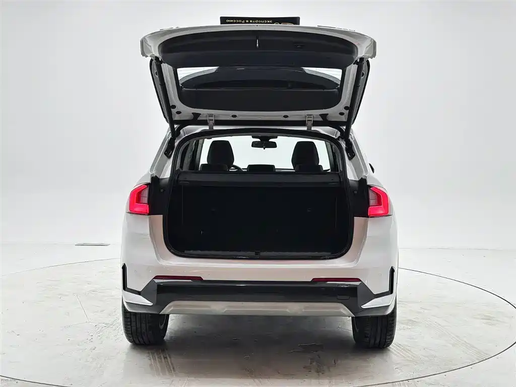 BMW X1 2023 sDrive20Li X Design Package фото 8