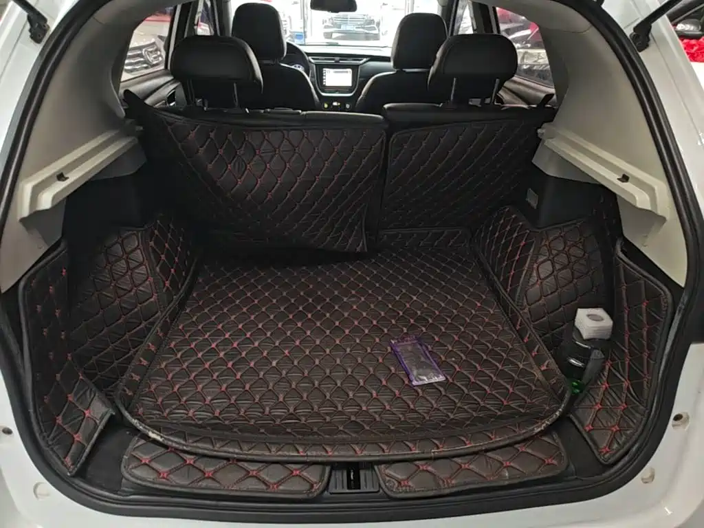 Фото 19 - Roewe RX3