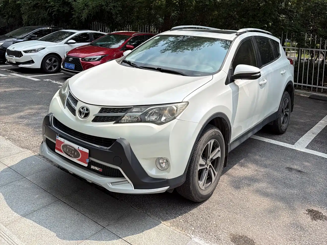 Фото 1 - Toyota RAV4 Rongfang