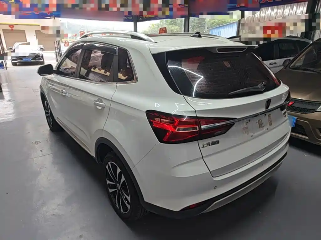 Фото 5 - Roewe RX3