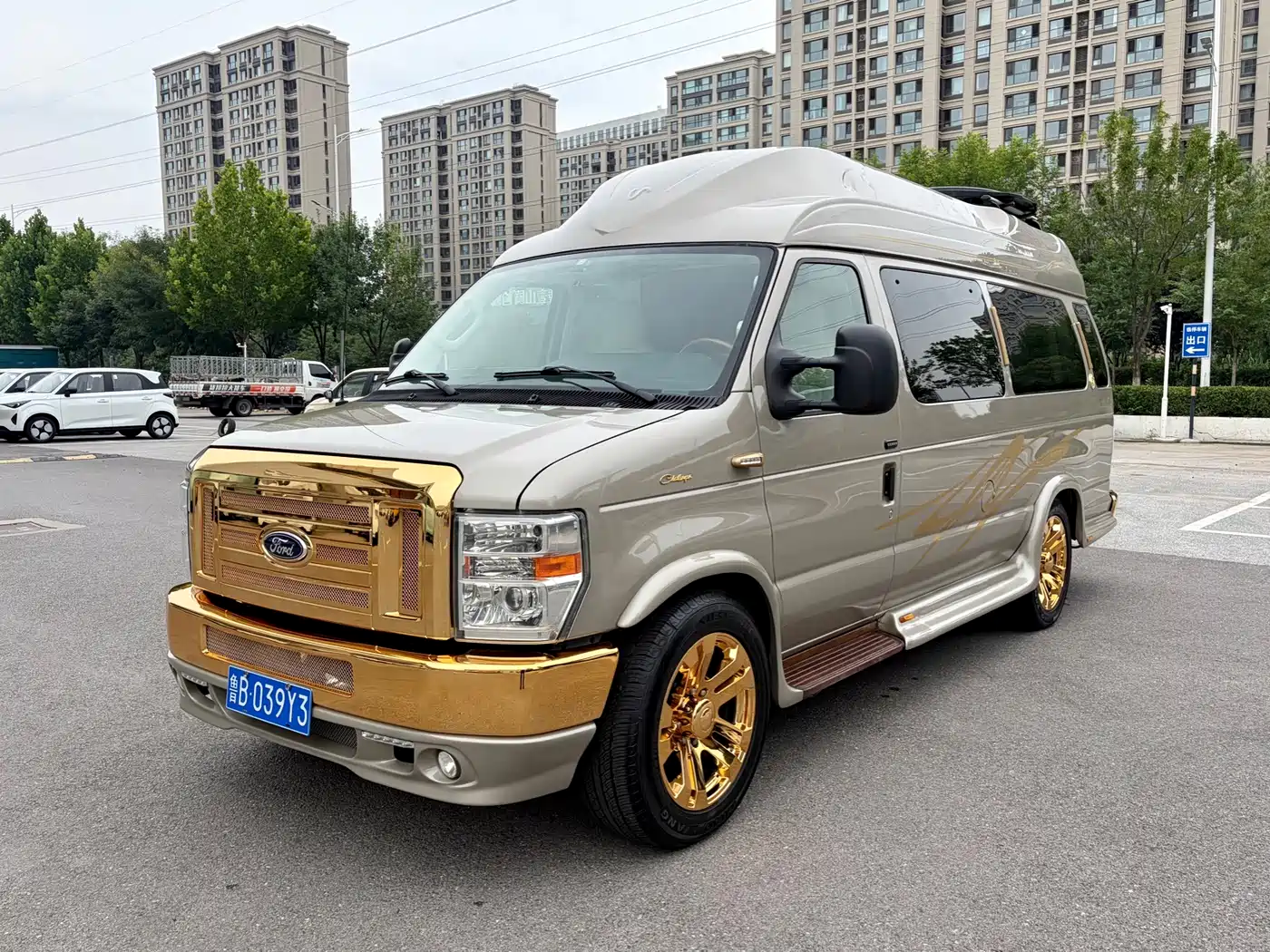 Ford E350 2014 2011 5.4L Platinum Limited Edition