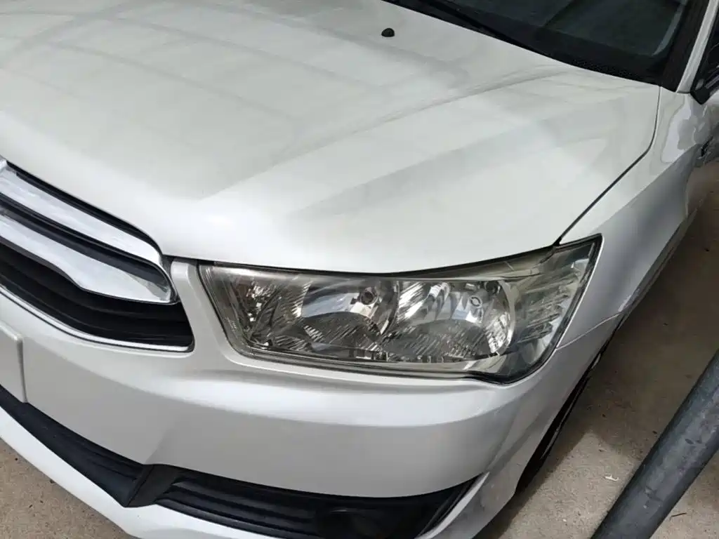 Фото 24 - Citroën C-Quatre