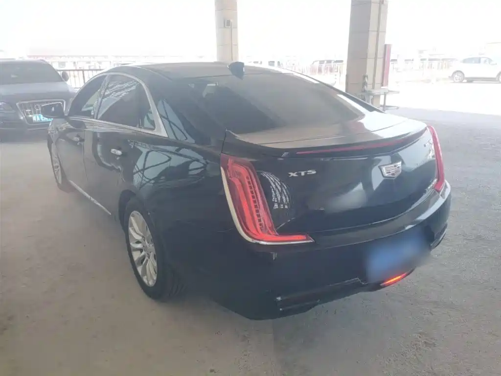 Cadillac XTS 2018 28T Elite фото 5