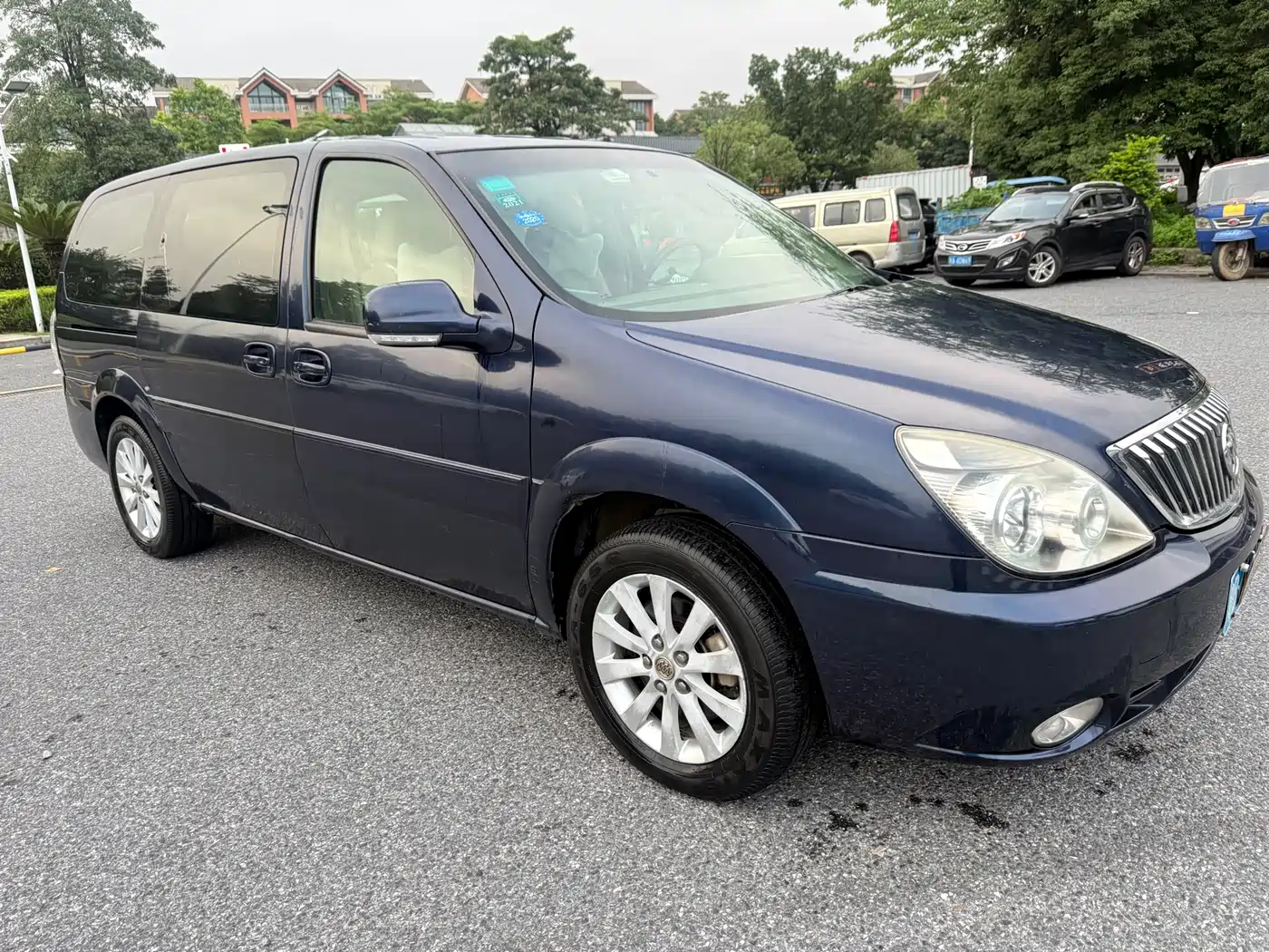Buick GL8 2014 2.4L Classic Edition фото 3