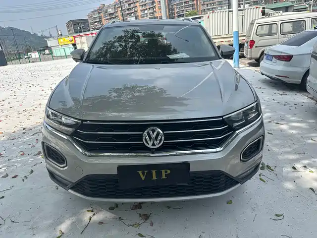 VOLKSWAGEN T ROC EXPLORING SONGS