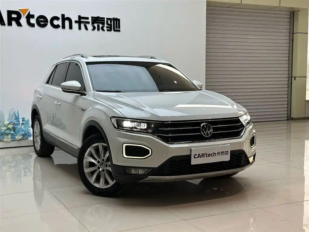 Volkswagen T-ROC 2021 Facelift 280TSI DSG 2WD Comfort Smart Connect Edition фото 2