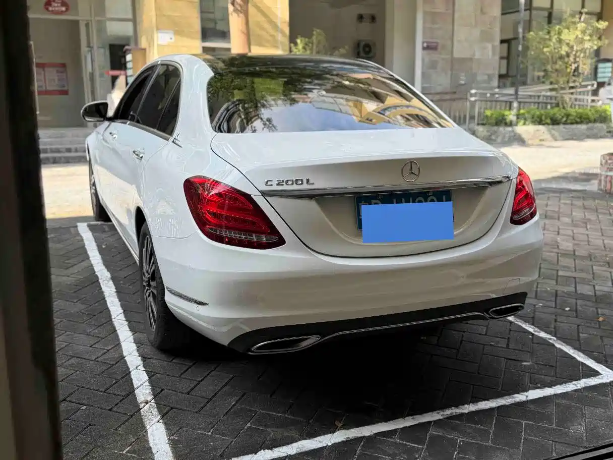 Фото 5 - Mercedes-Benz C-Class