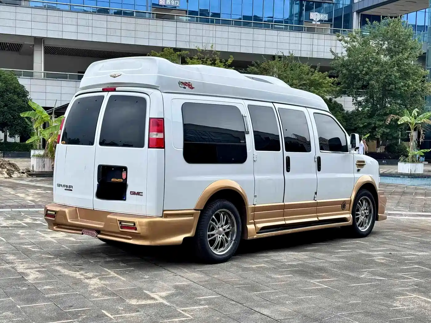 GMC Savana 2013 2013 5.3L AWD Leader Edition