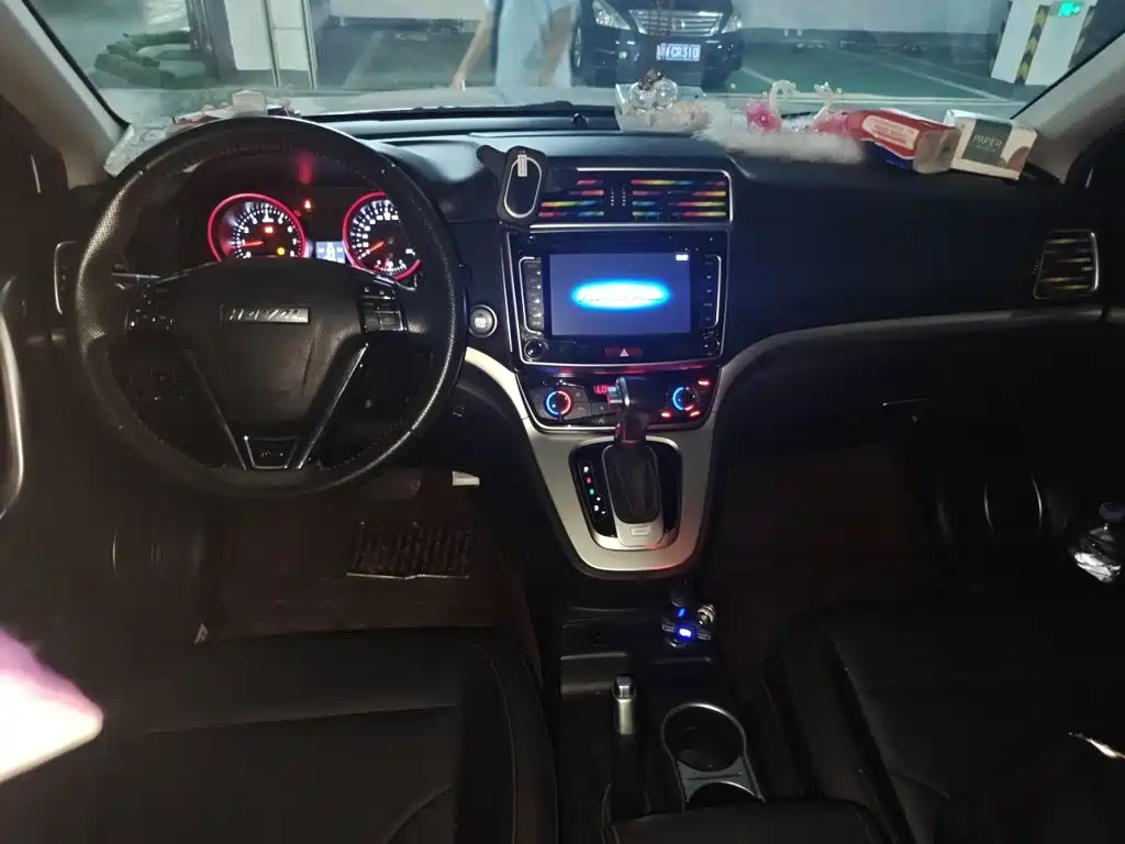 Haval M6 2017 2017 1.5T Automatic 2WD Elite