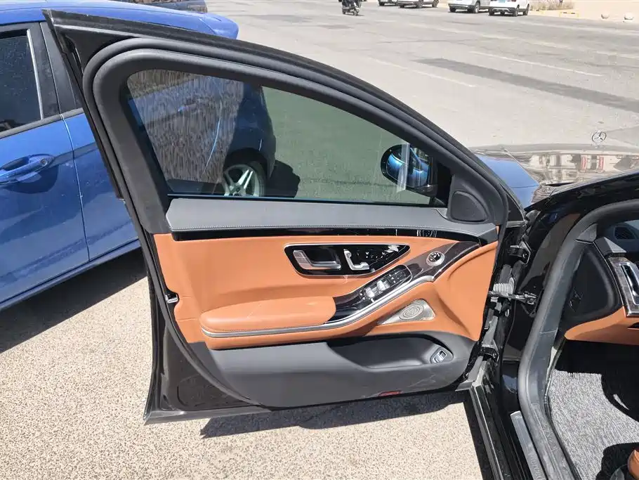 MERCEDES-BENZ S CLASS