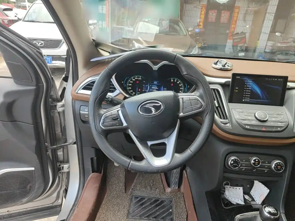 Soueast DX7 2016 2015 1.5T Manual Luxury