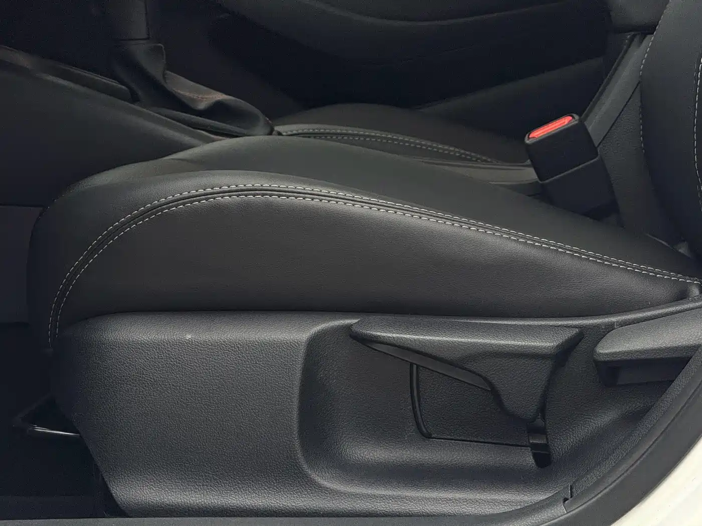 Toyota Corolla 2021 1.2T S-CVT Elite Edition фото 20