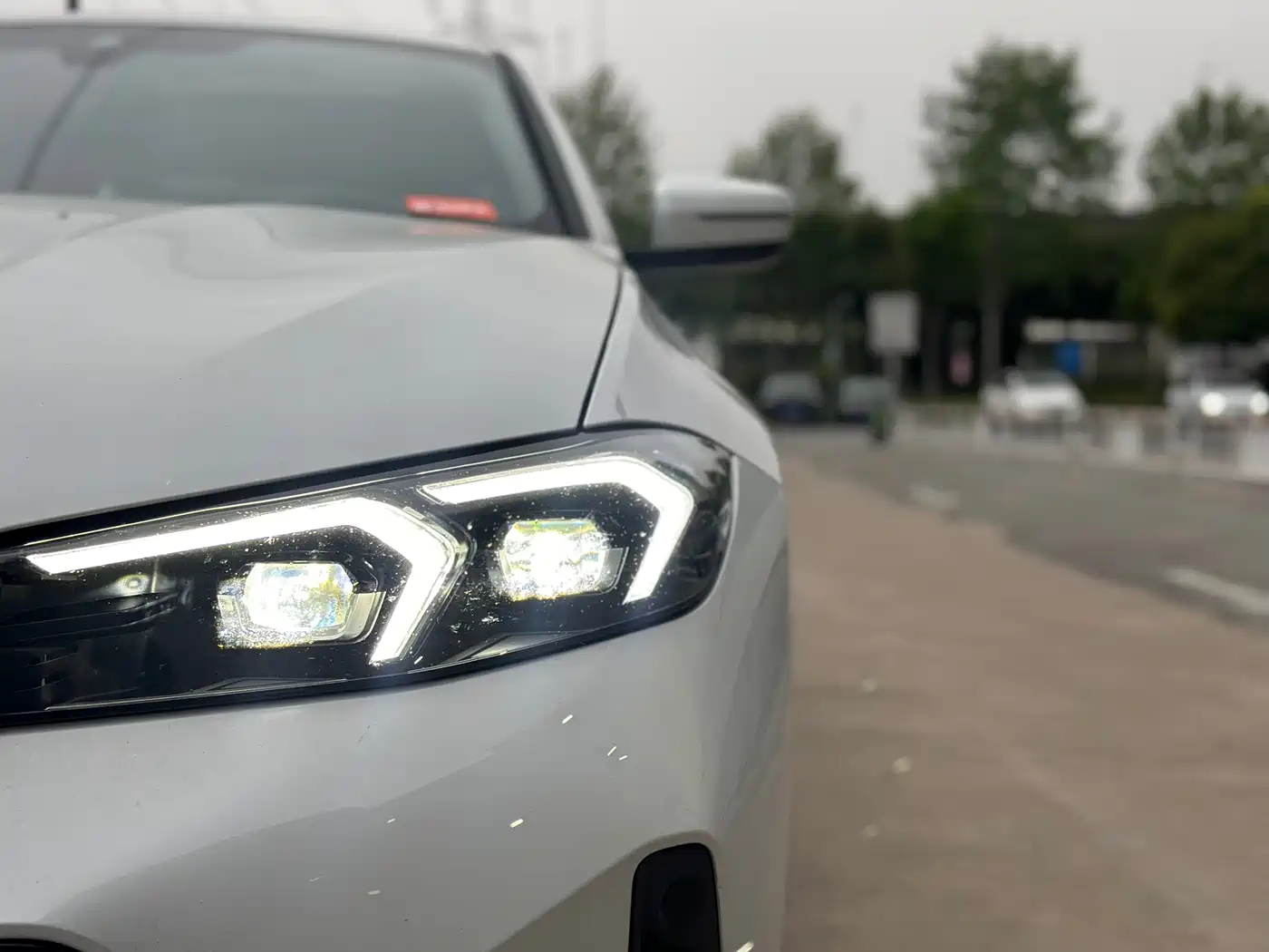 BMW 3 Series 2025 325Li M Sport Package фото 6