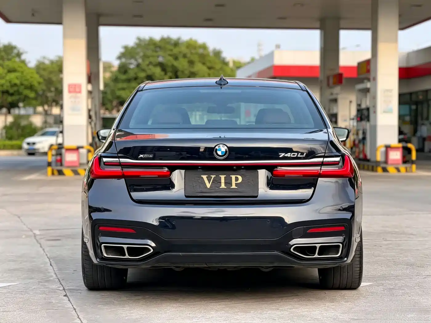 BMW 7 Series 2018 740Li xDrive Premium Type M Sport Package фото 8