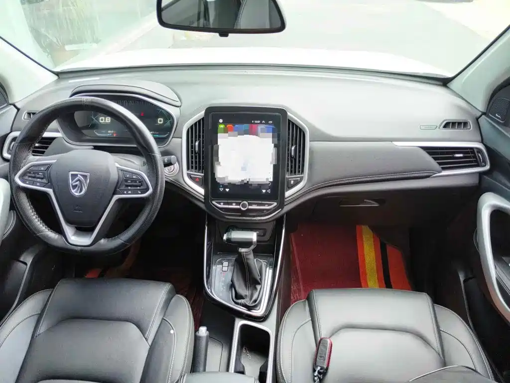 Baojun 530 2021 2021 Global Anniversary Edition 1.5T CVT Luxury 6-seater