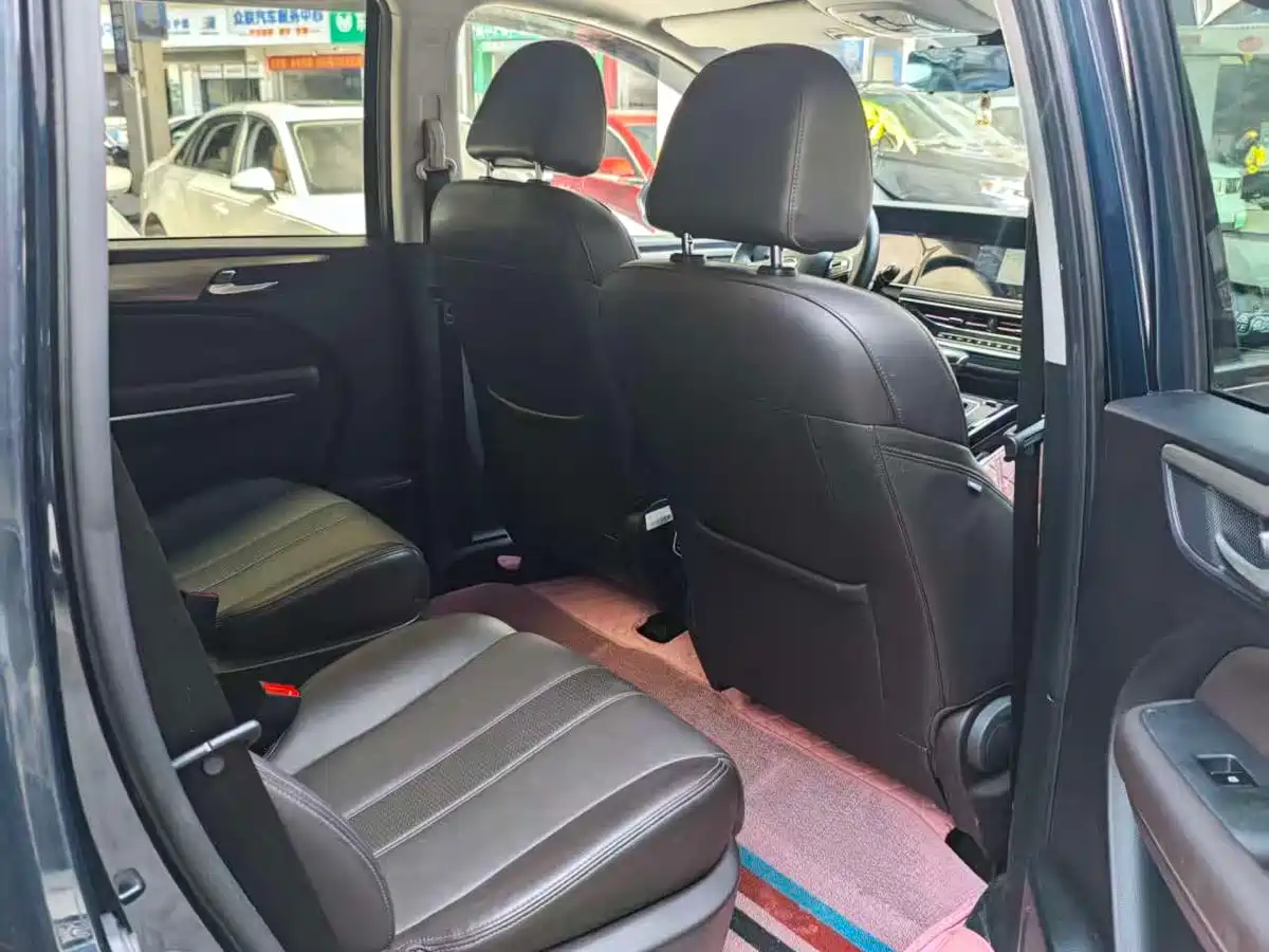 GAC Trumpchi Trumpchi M6 2019 270T Automatic Premium (7-seater) China V фото 6