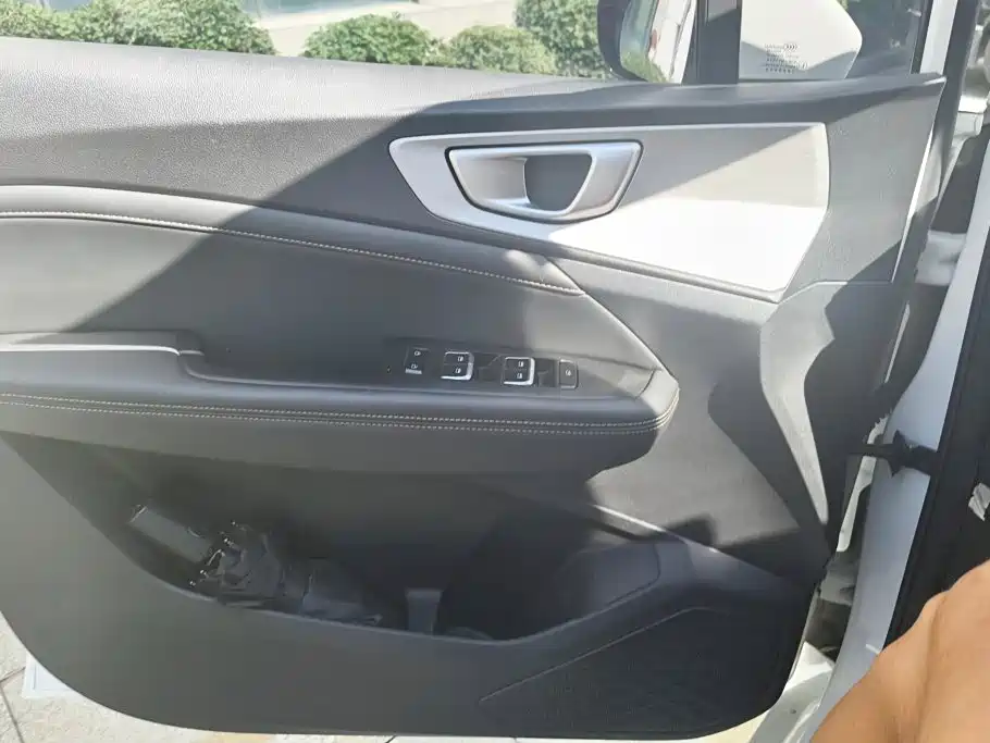 Wuling Motors Wuling Jiachen 2024 2022 1.5T CVT Smart Luxury