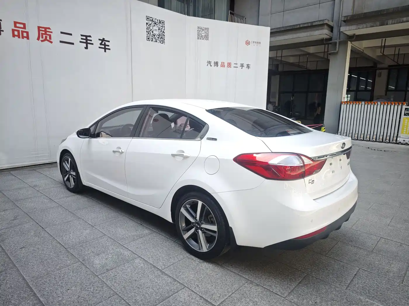 Kia K3 2016 1.6L Automatic Premium фото 5