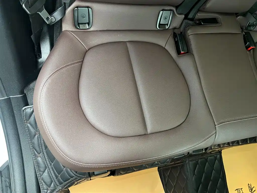 BMW X1 2021 Facelift sDrive20Li Premium фото 20
