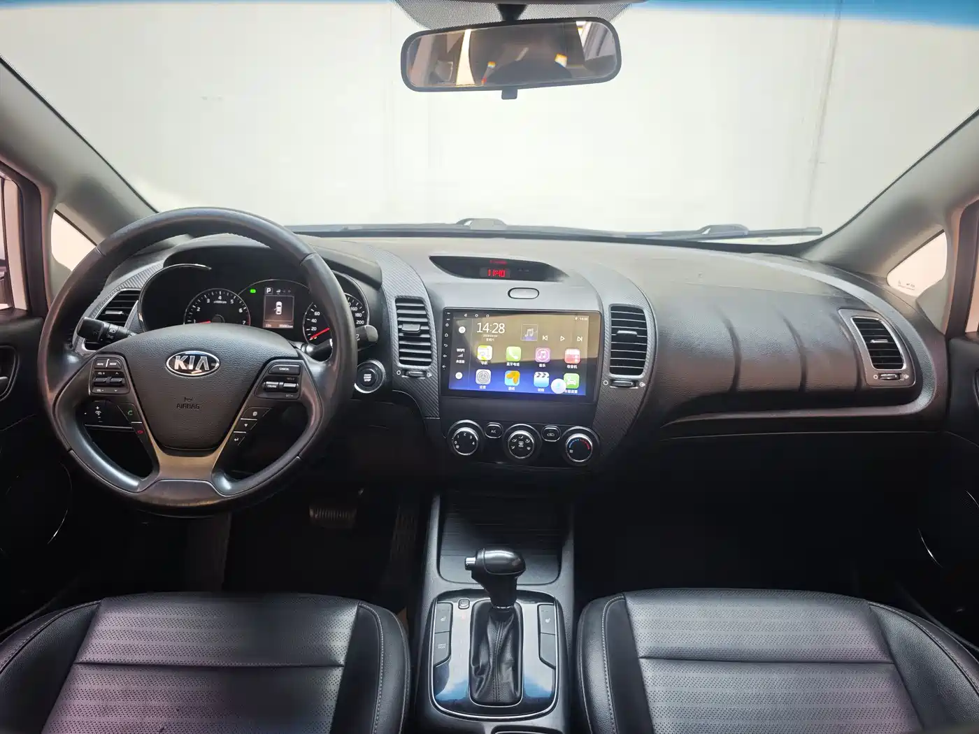 Kia K3 2016 1.6L Automatic Premium фото 13