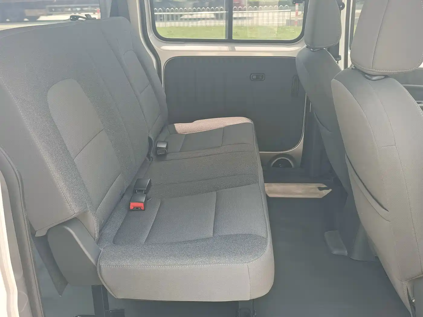 Wuling Motors Wuling Rongguang EV 2026 2026 Model 310km Base Type 5-Seater