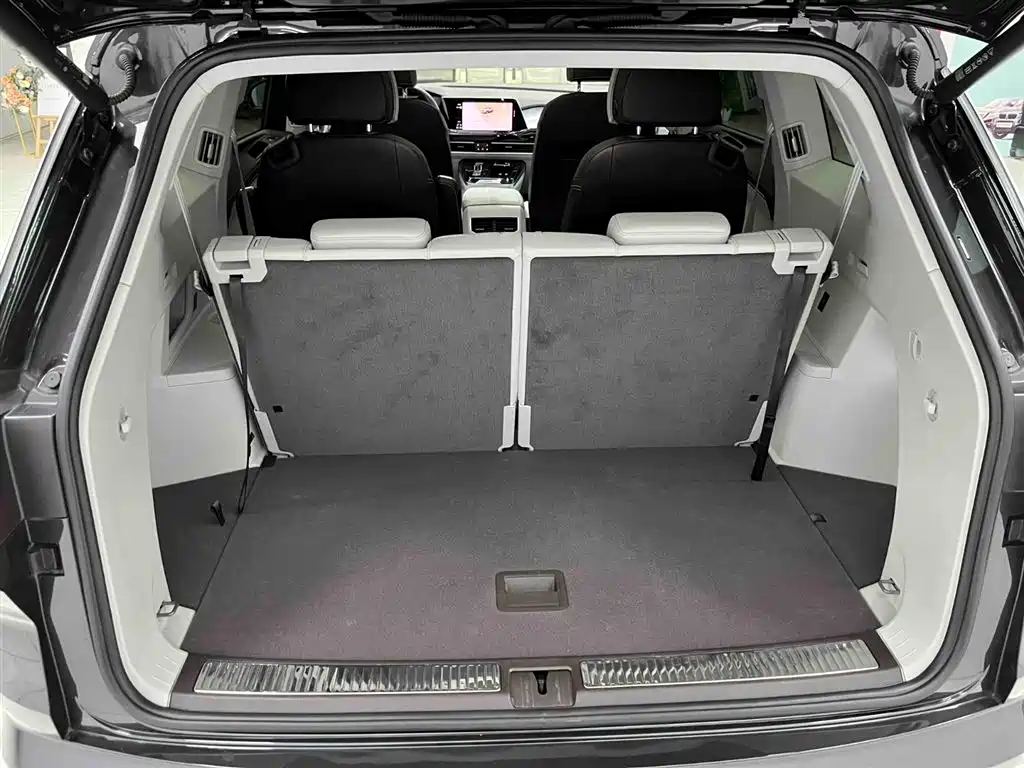 Volkswagen Talagon 2022 380TSI 4WD Luxury Premium Pro Edition 6-seater фото 16