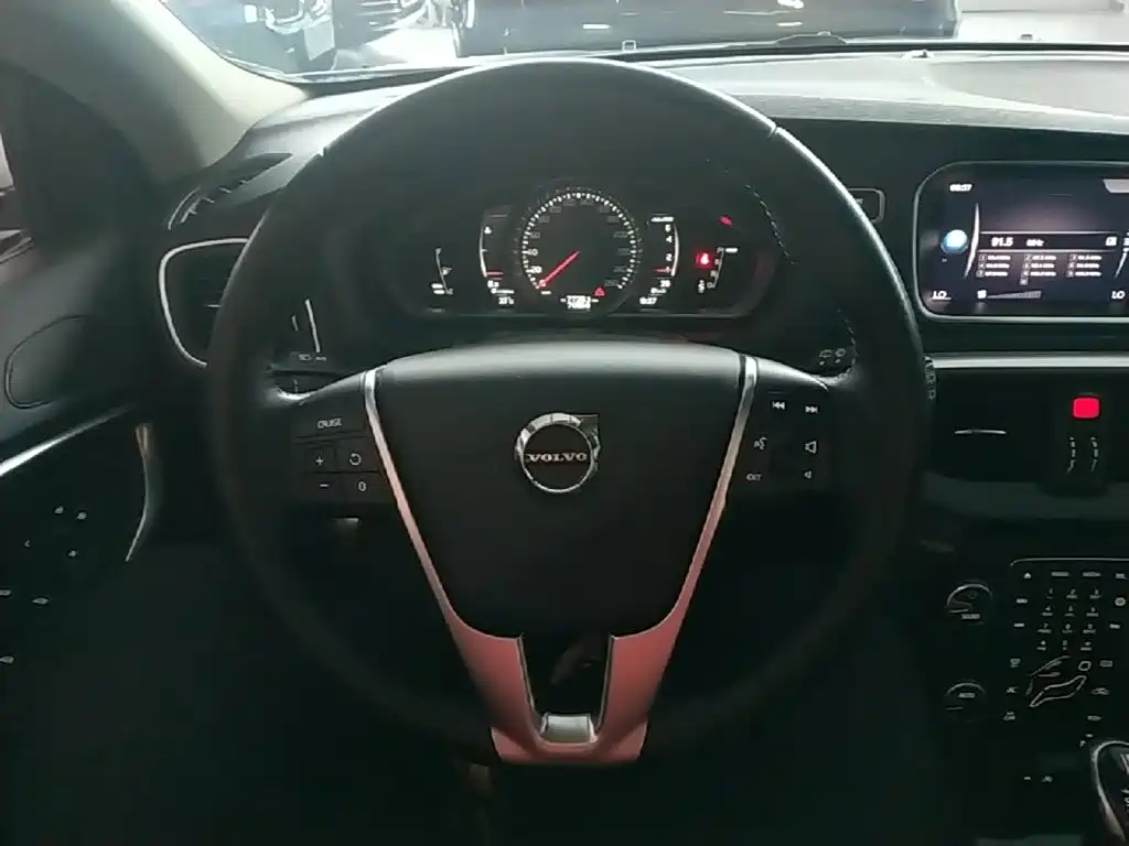 Volvo V40 2018 2018 T3 Inscription Edition