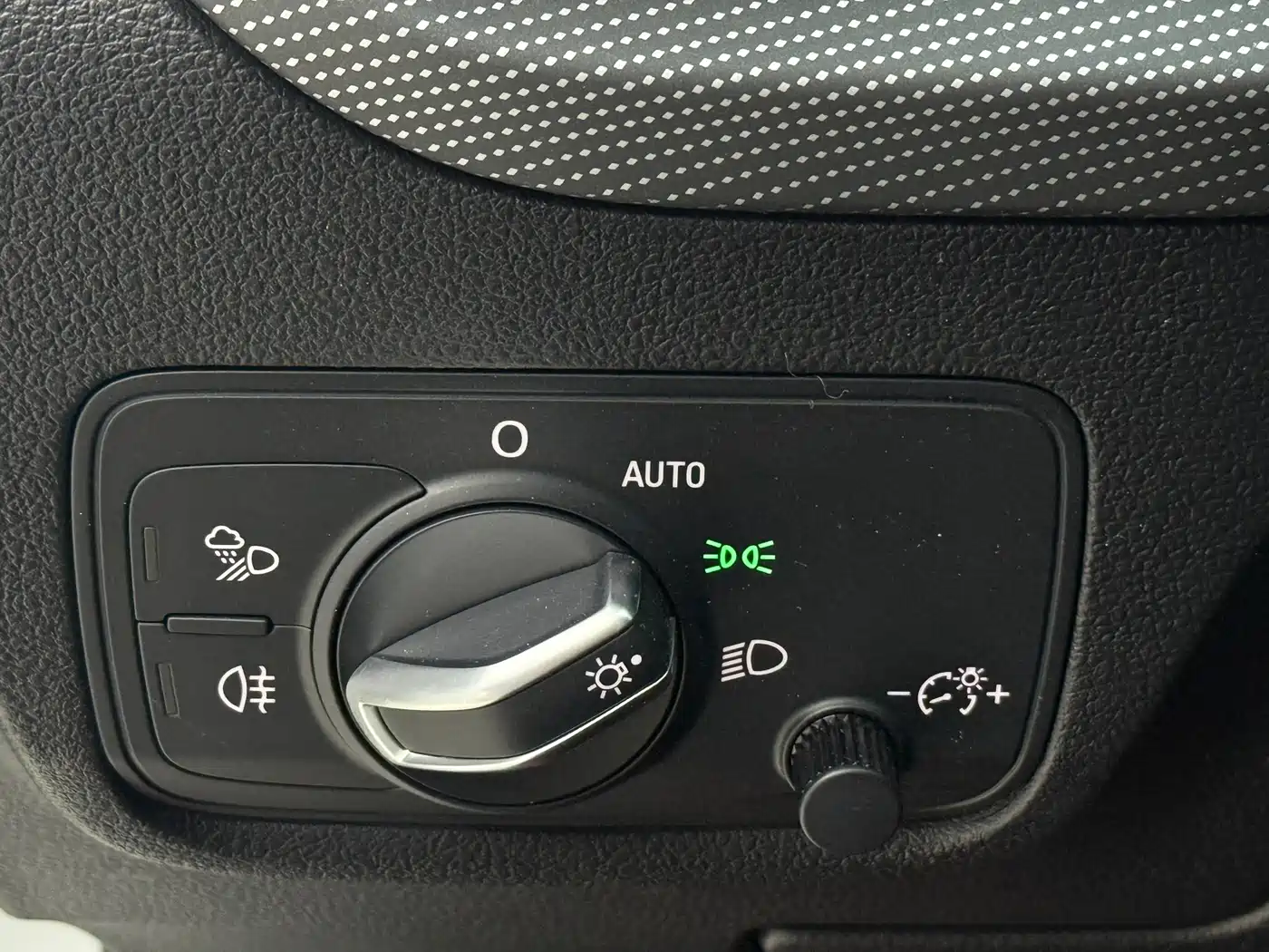 Audi Q2L 2022 35 TFSI Progressive Dynamic фото 16