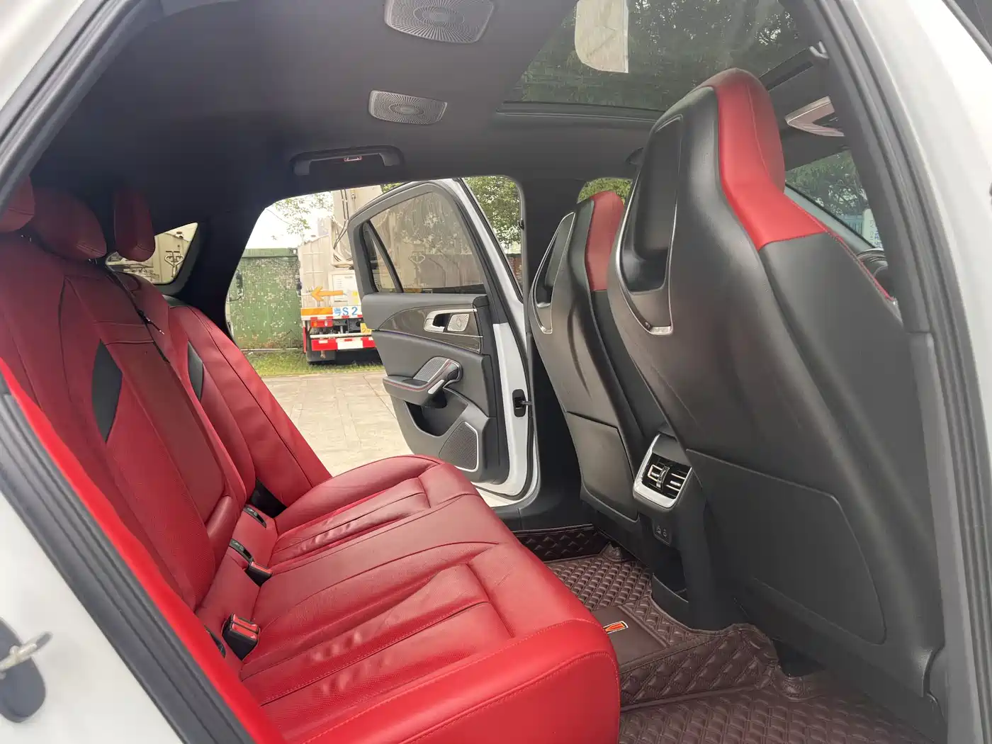 Hongqi H6 2023 2.0T Premium Edition фото 8