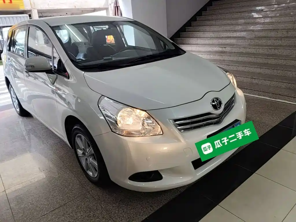 2017 Toyota E'Z