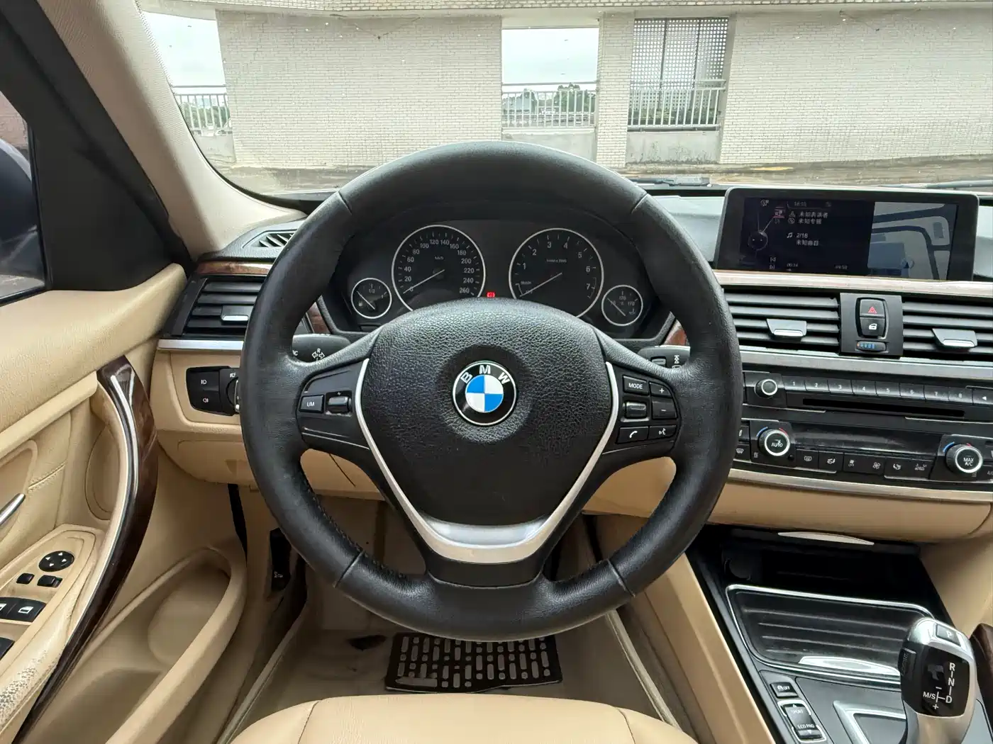 BMW 3 Series 2013 320Li Luxury Design Package фото 10