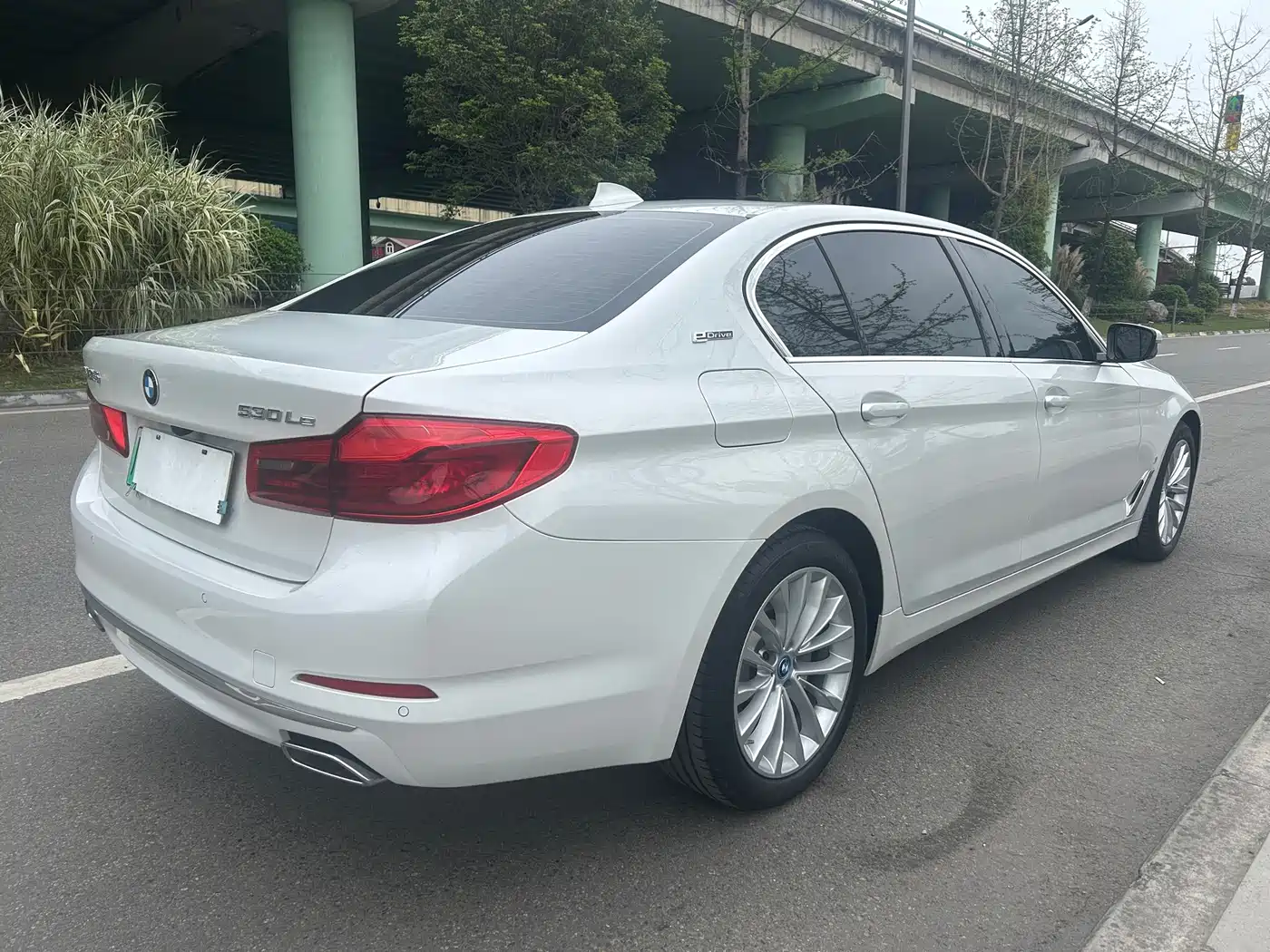 BMW 5 SERIES NEW ENERGY