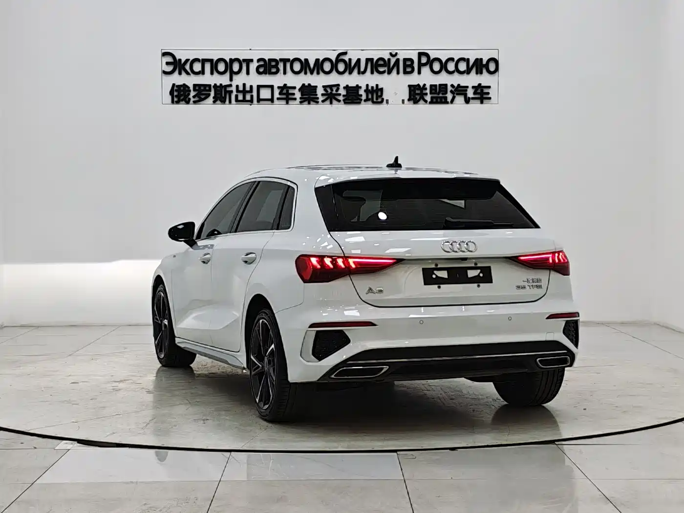Audi A3 2022 Sportback 35 TFSI Style Sport фото 4