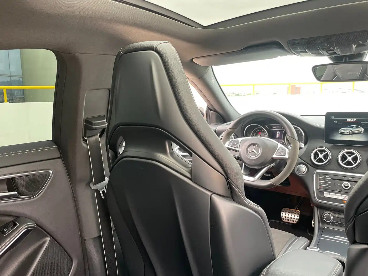 Mercedes-Benz CLA (Import) 2017 CLA 220 4MATIC фото 14