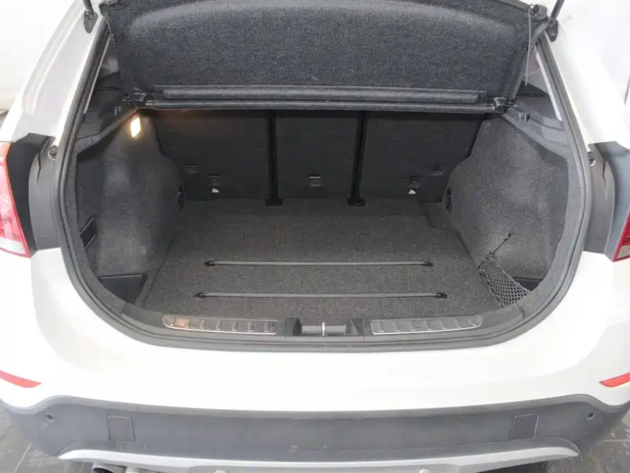 Photo 7 - BMW X1