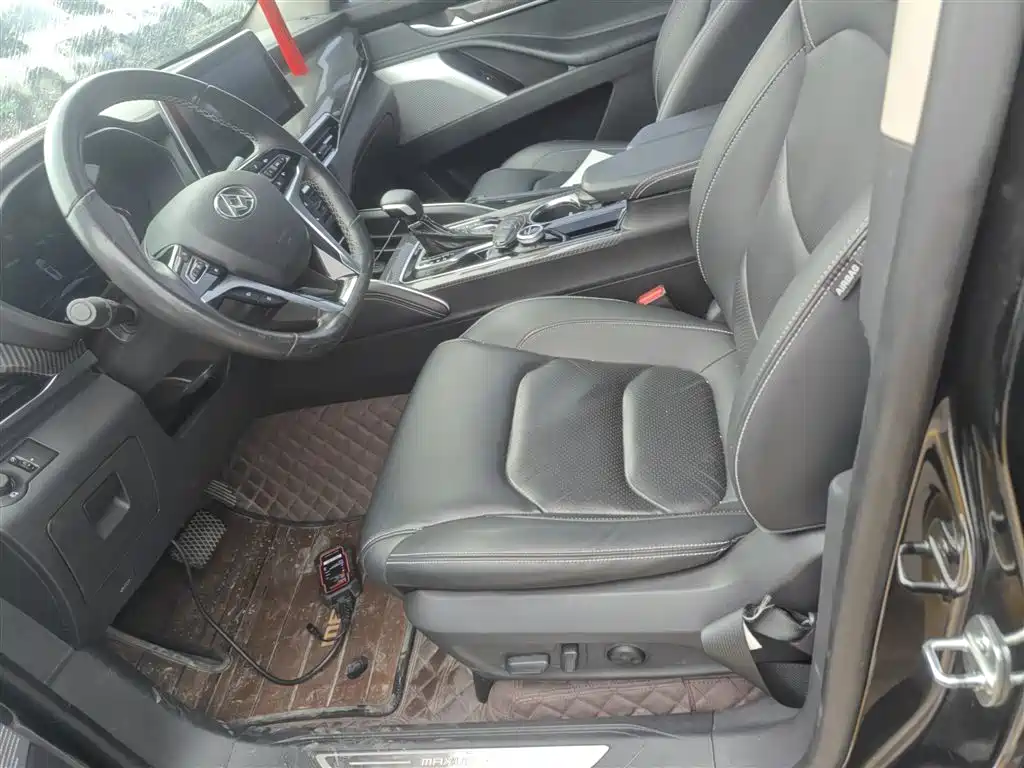 SAIC Maxus D90 2017 2.0T Automatic 4WD Sirius фото 11
