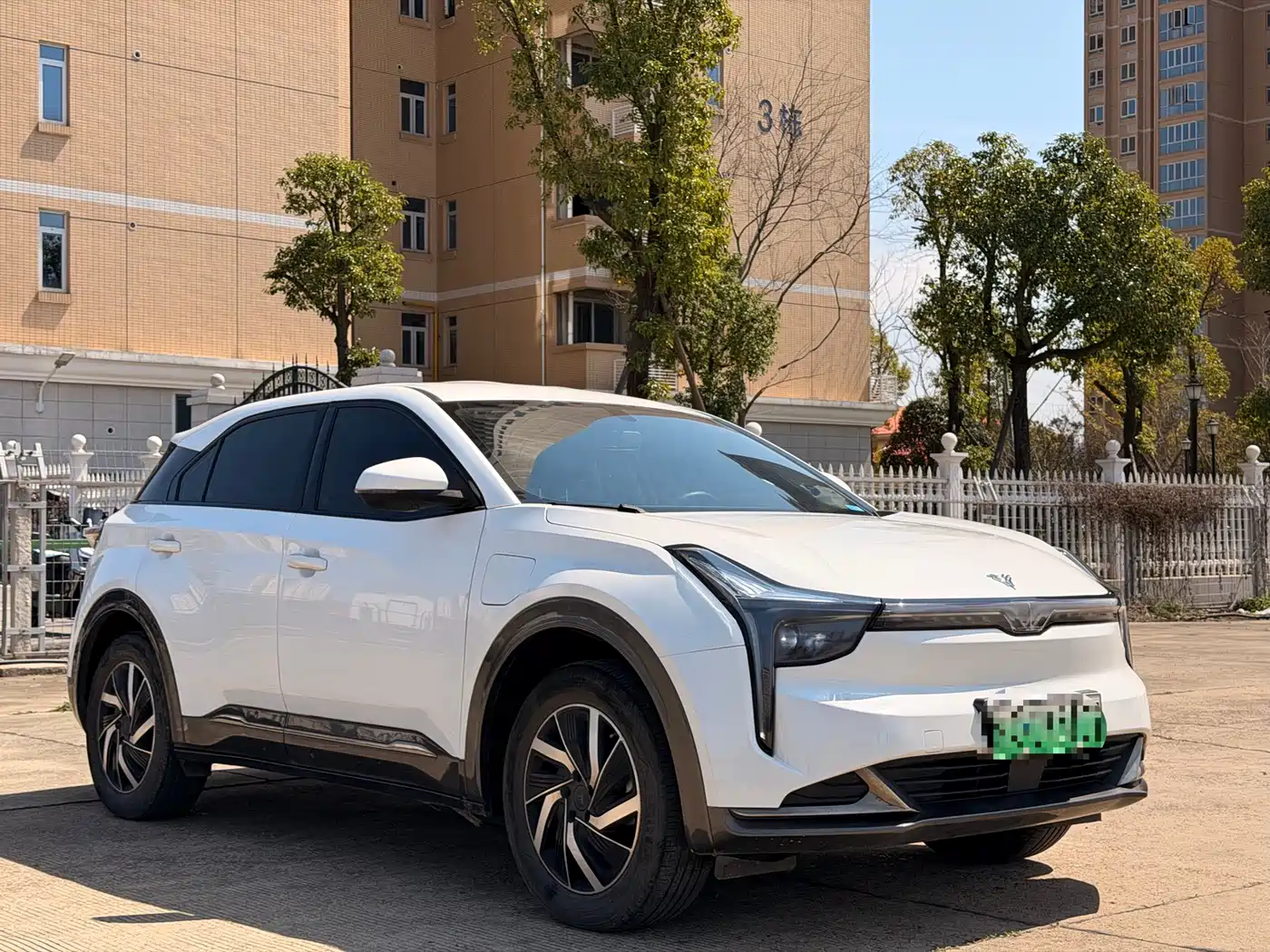 NEZHA AUTOMOBILE NEZHA U